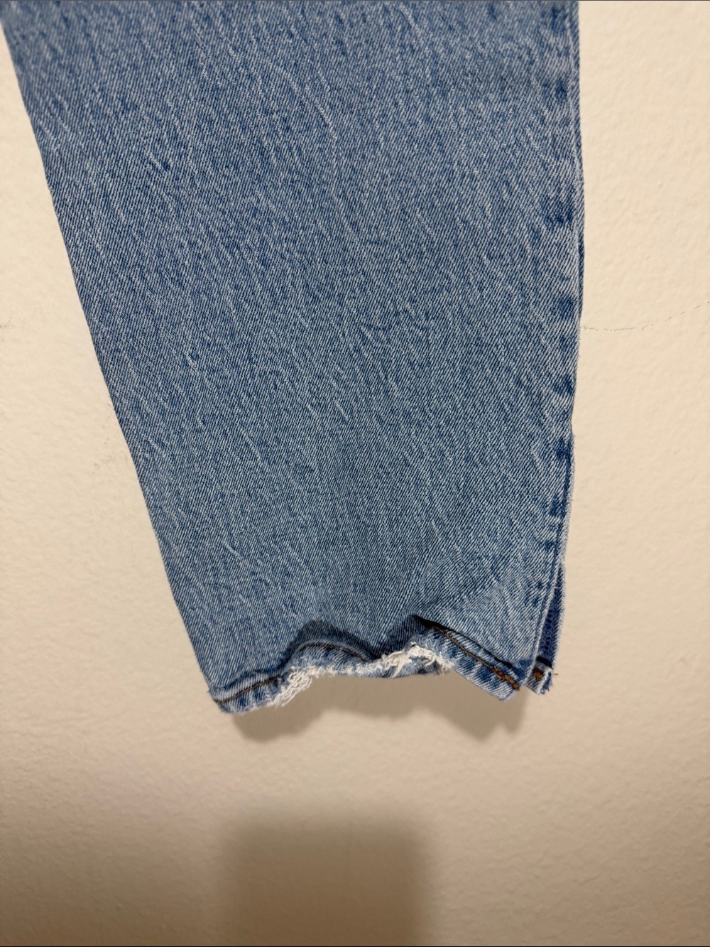 Abercrombie & Fitch Light Blue High-Rise Wide Leg Jeans - Picture 5 of 7